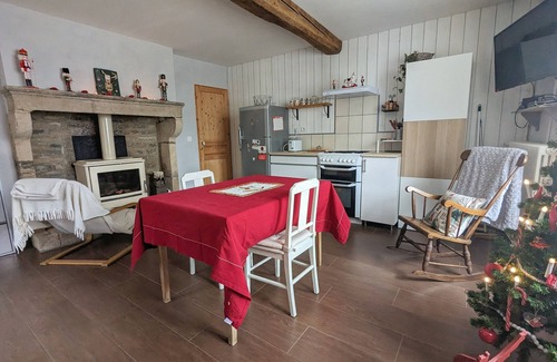 Saint-Euphrone House | Pretty guest house ideal for families.