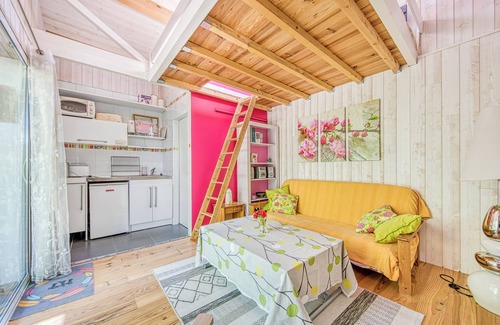 Le Porge House | Pretty Little Chalet on the Silver Coast
