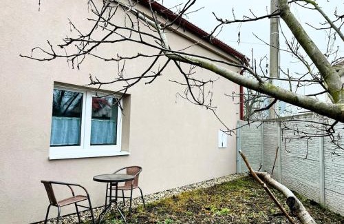 Neratovice Apartment | Pretty private Apartment U LABE, self-service check-in 24 l 7
