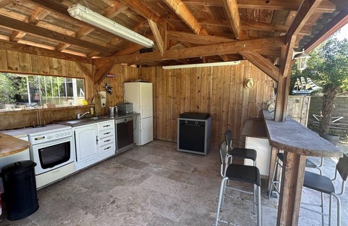 Bergerac House | Pretty town house