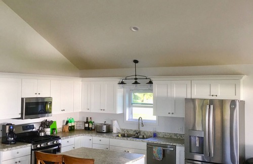 Sandy Creek House | Price lowered CAMP ON SANDY POND, NY, Sleeps 7, GOLFER'S & FISHERMEN'S DREAM!