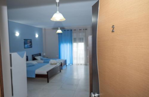 Pefki Apartment | Prigkipessa Studios