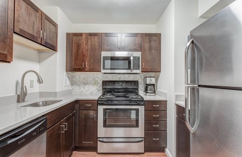 Prudential - St. Botolph Apartment | Prime Back Bay 2BR/2B steps from Prudential Center, by Blueground