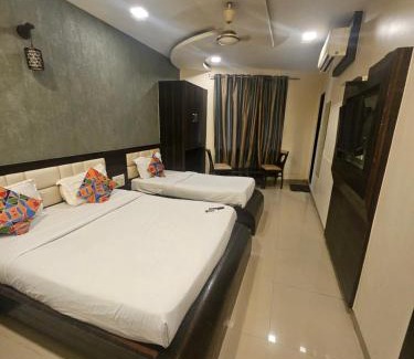 Sakinaka Hotel | Prime Hotel Addore Palácée - Near Mumbai Airport , Visa Consultant , Jio World Convention Centre BKC