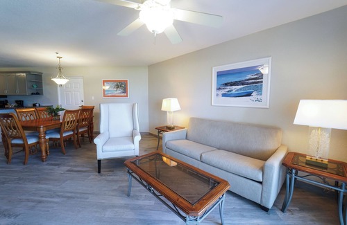 Crystal Harbour Apartment | Prime Location! 3 Units, Oceanfront, Pool, Steps to North Sound Golf Club!