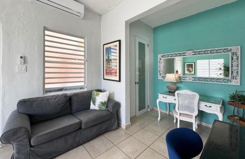 Santurce Apartment | Prime Location at Condado Beach 2br 1 ba - Apt 3