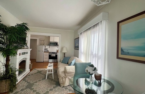 Saint Joseph Apartment | Prime Location Downtown St. Joseph Walk to Everything 2 bed 1 bath