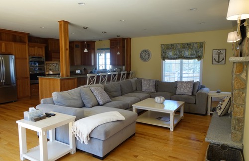 York Beach House | Prime Location - Steps from Short Sands Beach & Downtown Shops
