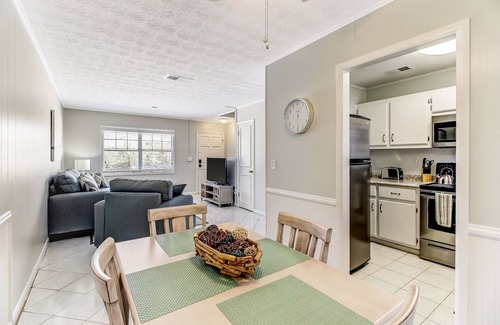 Ocean Cay House | PRIME LOCATION! Updated Townhome Close To Amelia Island Gems!
