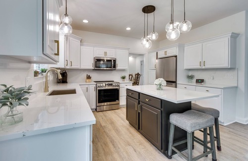 Orange Prairie House | Prime Peoria Retreat w/Deck & Fireplace!