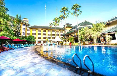 Cikampek Hotel | Prime Plaza Hotel Purwakarta