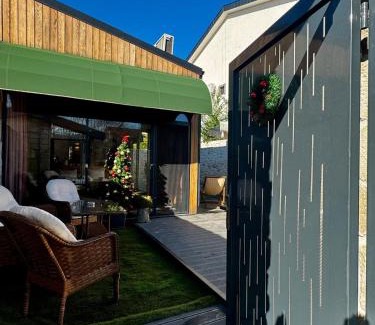 Samanl Bed & Breakfast | Prime Suites