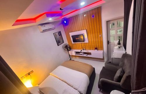 Malete Apartment | PrimeAxis Hub Apartment