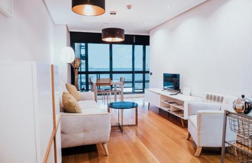 Distrito Oeste Apartment | PRIMERA LÍNEA PLAYA+PARKING GRATIS