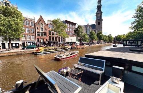 Jordaan Boat Rental | Prince Royal B&B
