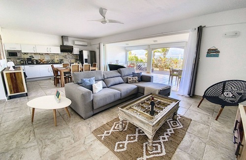 Orient Bay Condo | Princess Coco, sea view and direct access to Orient Bay beach