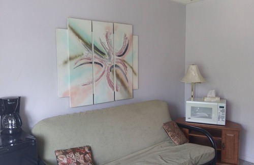 Bobcaygeon Hotel | Princess Motel