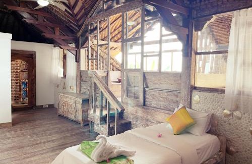 Pemenang House | Princess of Mentigi Bay