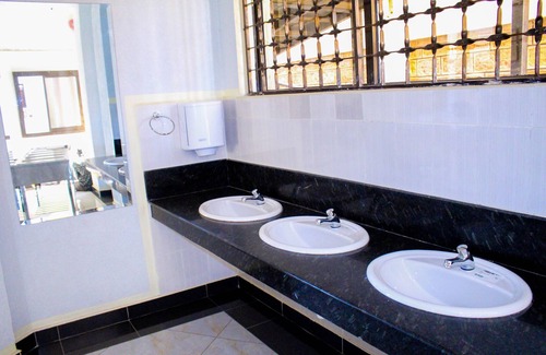 Kisumu Hotel | Prinias Hotel