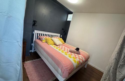 Celles-sur-Belle Apartment | Printanier