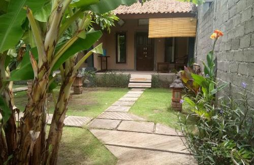 Pemuteran House | Prisida Guest House