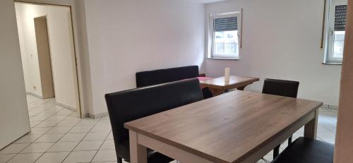 Bruchkoebel Apartment | Privat Appartement R D-2