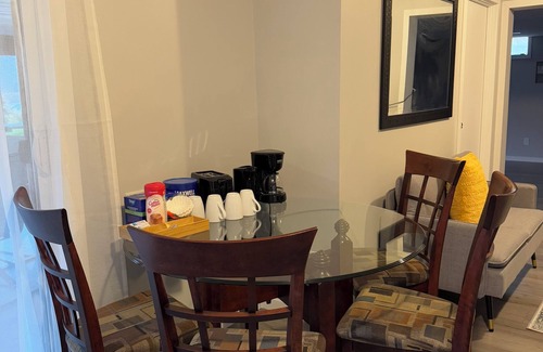 Hatzic House | Private 2-bed+1 Bath suite across Fraser River & with majestic views of Mt Cheam
