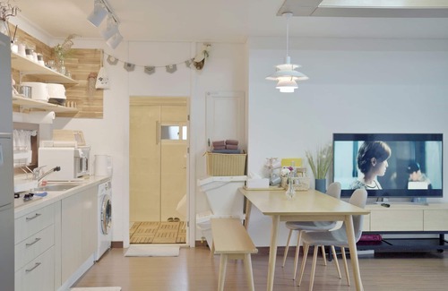 Yeonnam-dong House | [private] 3Rooms+2 Bath Clean&Comfortable+Netflix