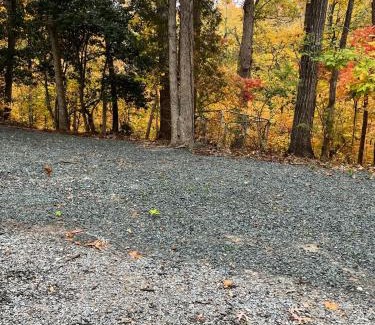 Harwood Lane House | Private 40 Acre Tranquility in the City