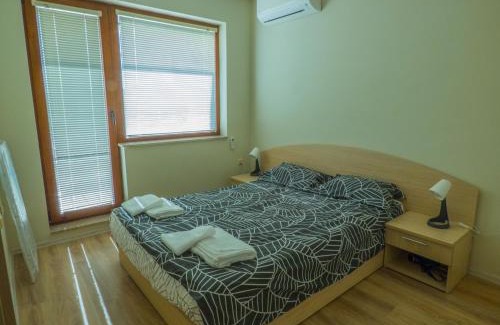 Trakata Apartment | Private Apartment in Cypress Complex 15
