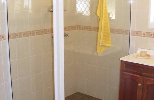 North Tamborine Resort | Private room ∙ 3 guests