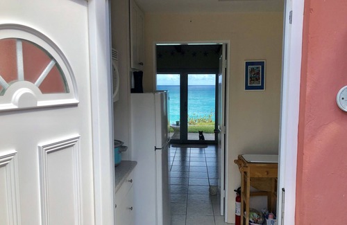 Warwick Apartment | Private Beach - Cliffs of Marley - Studio - Halfway to heaven -