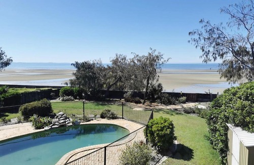 Beachmere House | Private Beach House for a Perfect Family Vacation