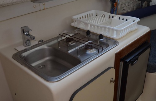 Digoin Apartment | Private Boat Stay in Charming Burgundy Town for 2