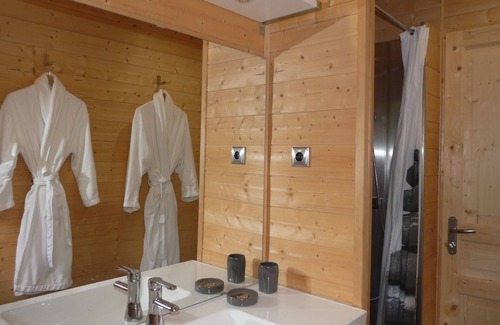 Vallieres-les-Grandes Ski Chalet | Private Chalet Ideal Family with 1, 2 or 3 children