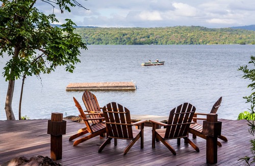 Granada Cabin | Private casita with lake views