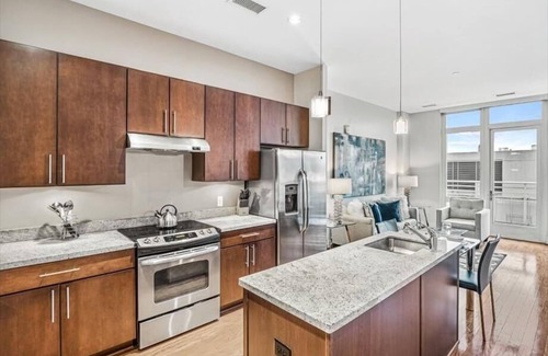 George Washington University Apartment | Private & Clean 1BR | Work Remote | DC Foggy Bottom