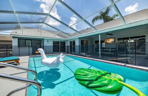 Allen's Ridge House | Private Coastal Getaway to Connect and Celebrate