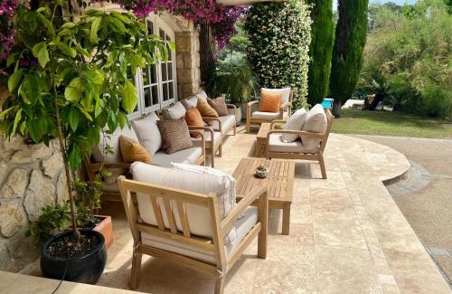 Les Maillans Villa | Private & comfortable stone villa with pool