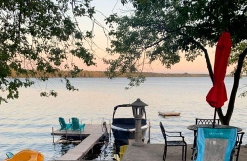 Carden Cottage | Private Cottage | Waterfront | Kawartha Lakes