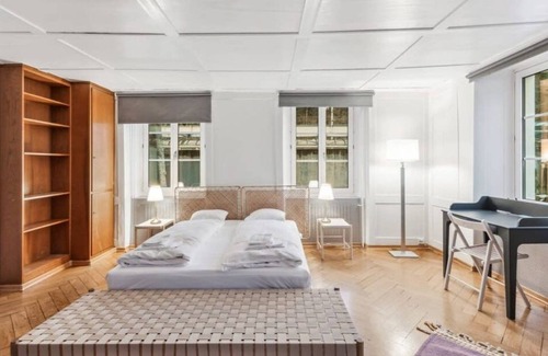 Dietikon District Apartment | Private cozy double bedroom in shared House