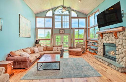 Lake Ariel House | Private Dock and Kayak at Poconos Lake House