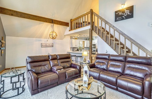 Camdenton House | Private Dock + Fire Pit: Camdenton Retreat!