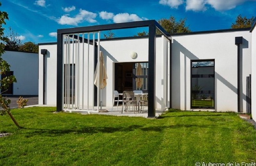 Le Gavre Cottage | Private family cottage, heated indoor pool, 4500 ha of forest