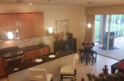 Trafalgar House | Private Gated Community