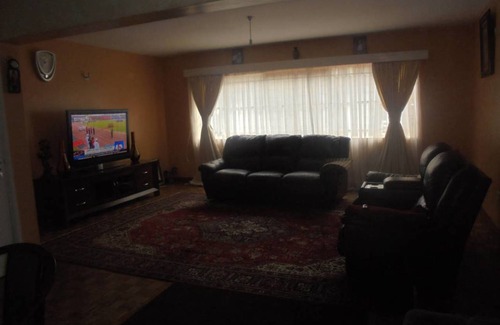 Nairobi Upper Hill Resort | Private room ∙ 1 guest