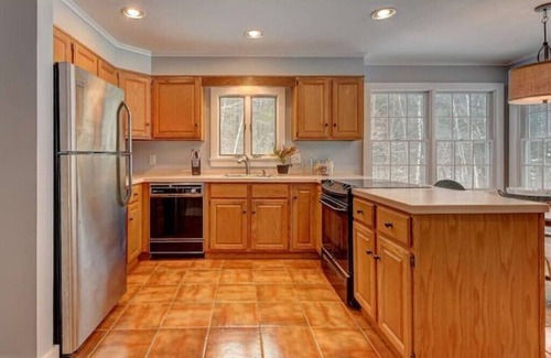 Becket Cottage | Private Lake Cottage on 3 acres w/350 sq. ft. deckn