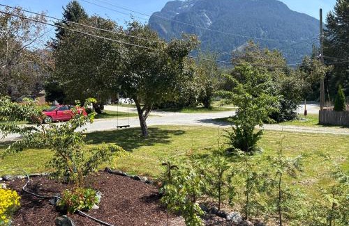 Hope House | Private Luxury Relaxing HOME w BBQ & Gas Fire-pit