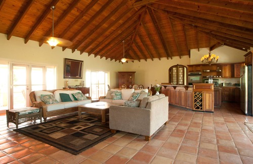 East End Villa | Private Luxury Villas