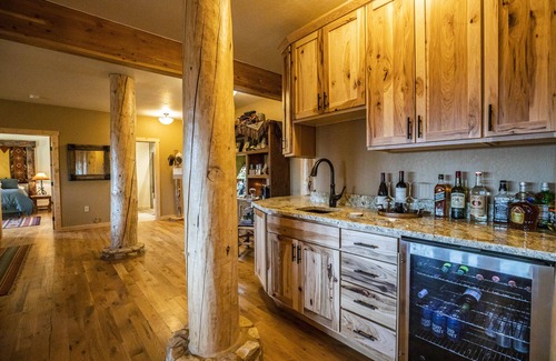 Walsenburg House | Private Mountain Getaway
